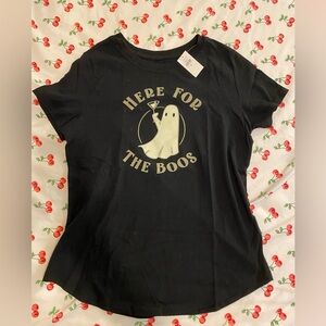 NWT 👻Ghost graphic tee